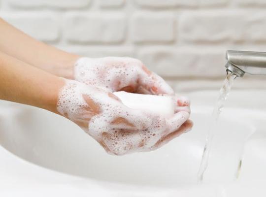 Mikropların vücuda giriş kapısı ellerdir