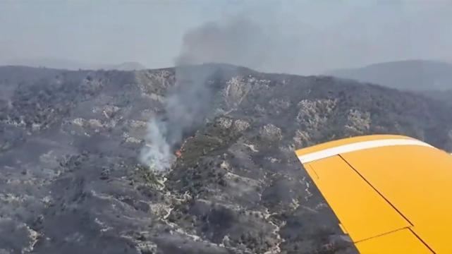 Rodos’ta orman yangınlarına Türk uçaklarından müdahale