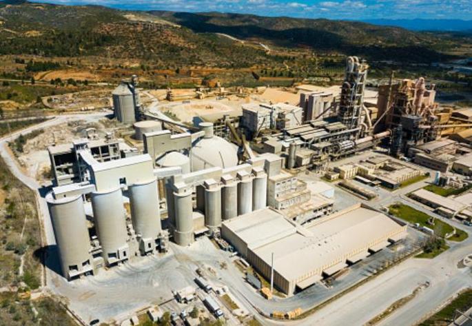 Lokalde başladı, yapı malzemelerinde gözü zirvede Yıldızlar ligine Çimsa imzası