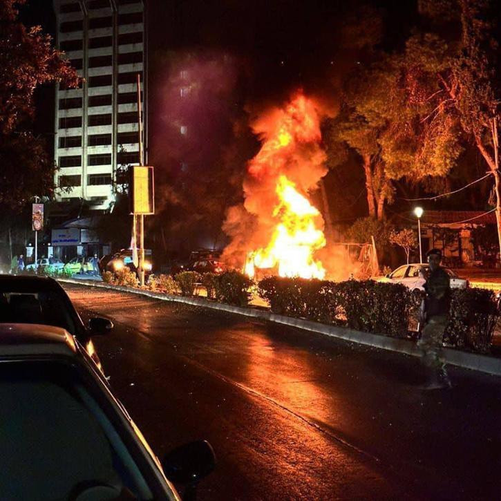 Savaş yayılıyor Şamda peş peşe patlamalar, Lübnana kara harekatı başladı