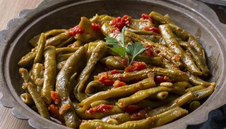 Taze fasulyeyi böyle pişirin! Lezzetini 10 kat artırıyor, ağızda eriyor!