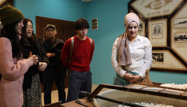 Kapadokya'nın sessiz mirası! Geleneksel renkler ipek halılarda hayat buluyor