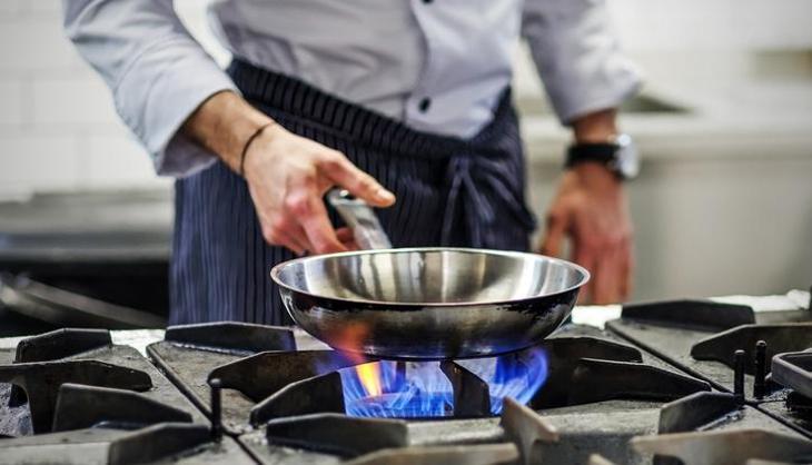 Tencerelerin etiketindeki bu detaya dikkat! Okumayan pişman oluyor