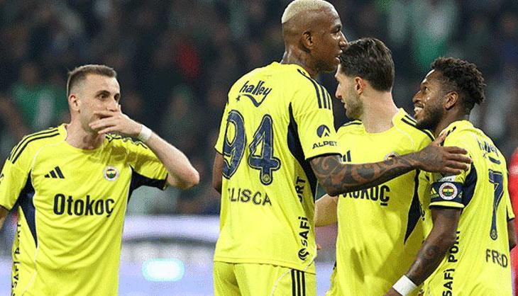Fenerbahçe’nin yıldızına büyük ilgi! 3 ülkeden resmi teklif kapıda