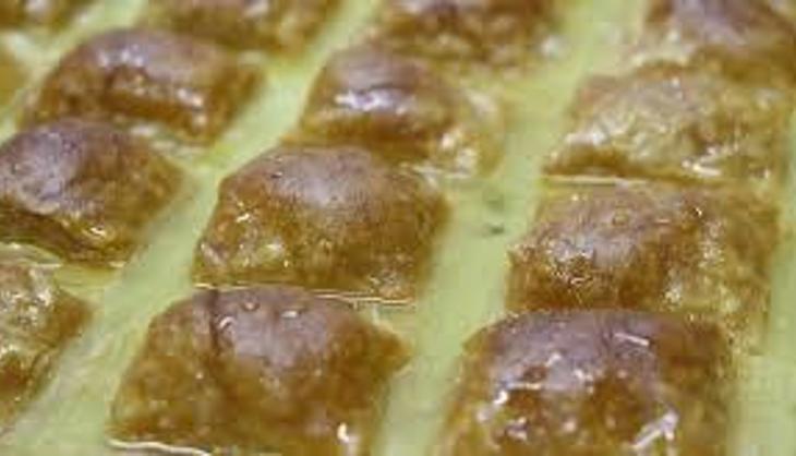 Karadeniz'in damak çatlatan tatlısı! Herkes onu börek zannediyor ama değil