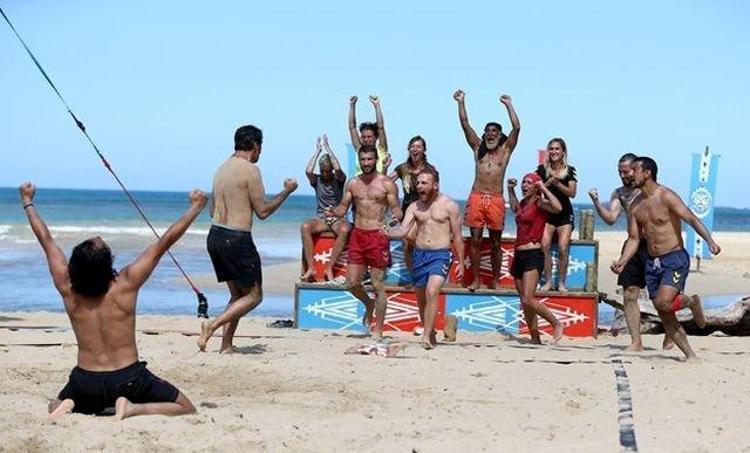 Survivor 2017 yarışmacılarının yarı final şıklığı ve değişimi