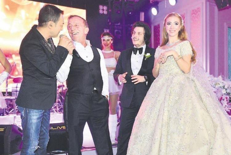 Ali Ağaoğlu kızı ve damadı için bir düğün daha yapacak - Magazin Haberleri
