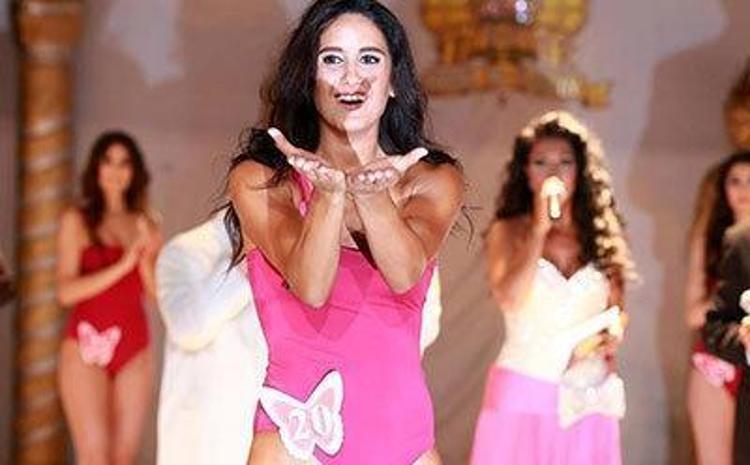 Survivorın eski yarışmacısı Sahra sosyal medyayı sallıyor