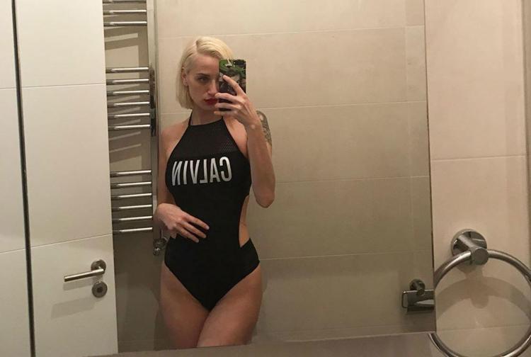 2017 yaz modası: Halter yaka bikiniler
