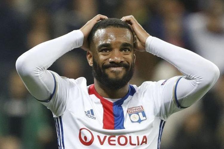 Gerçekleşmesi beklenen transferler