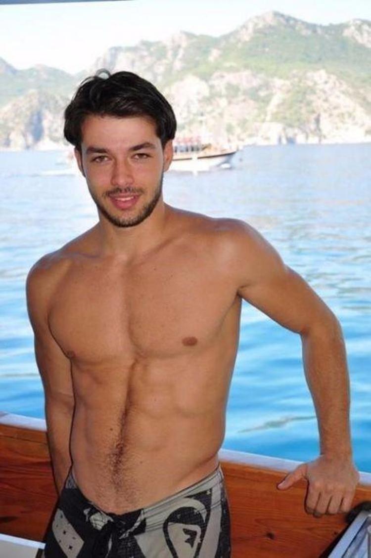 HİLMİ CEM İNTEPE KİMDİR