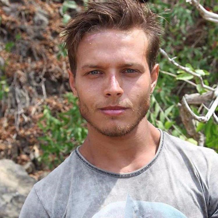 MURAT CEYLAN KİMDİR