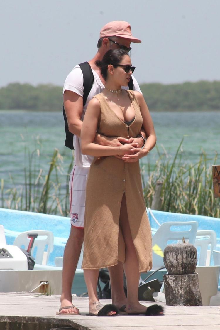 Josh Duhamel ve Eiza Gonzalez Meksikada