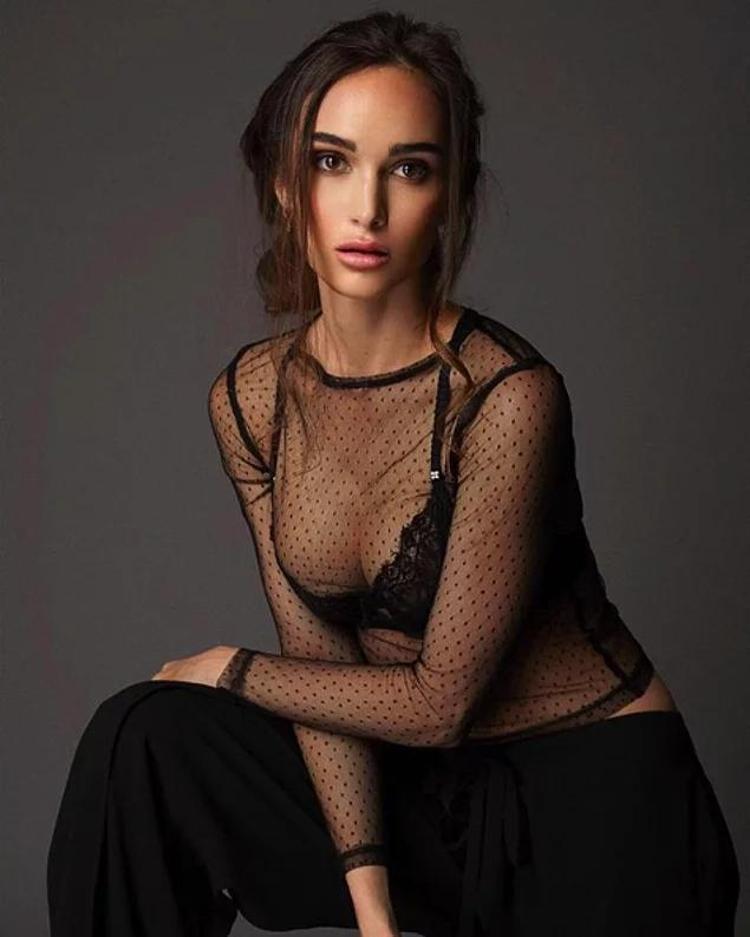 Maxim Dergisine göre dünyanın en seksi 100 kadını