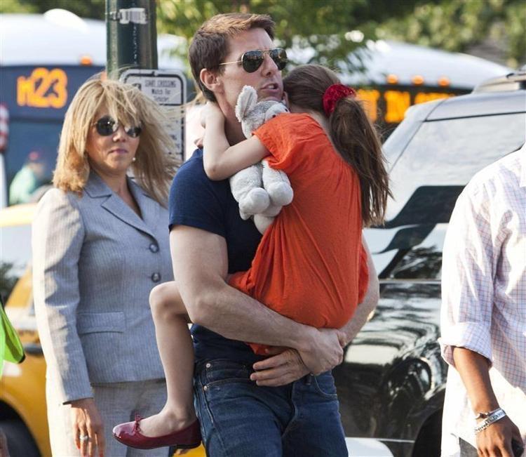 Tom Cruise yıllardır kızı Suri’yi görmüyor iddiası