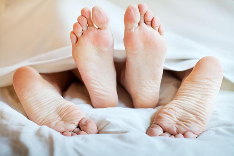TESTOSTERON SEVİYESİ NASIL ARTIŞA GEÇER