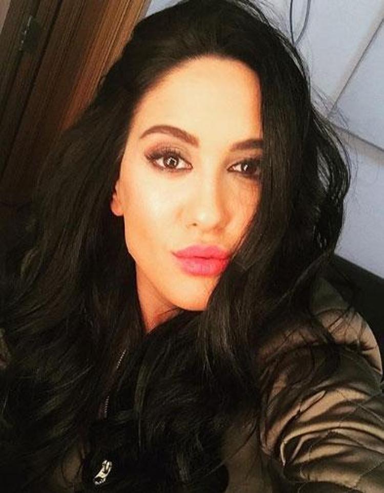 Son dakika... Sahra Işık: Ecem Karaağaçın başına gelen saflık değil salaklık