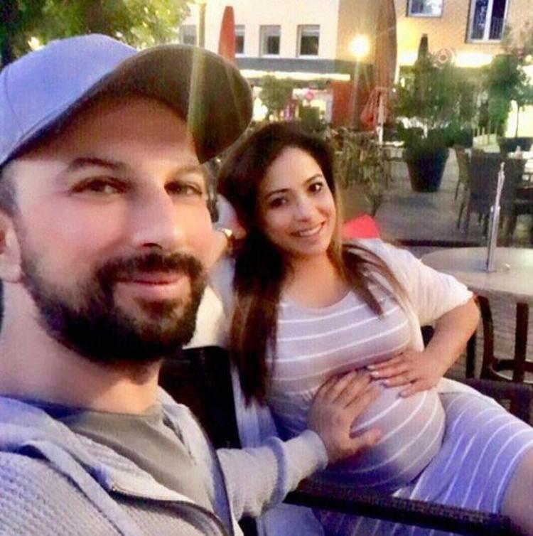 Tarkan kızı Liya’nın fotoğrafını ilk kez paylaştı