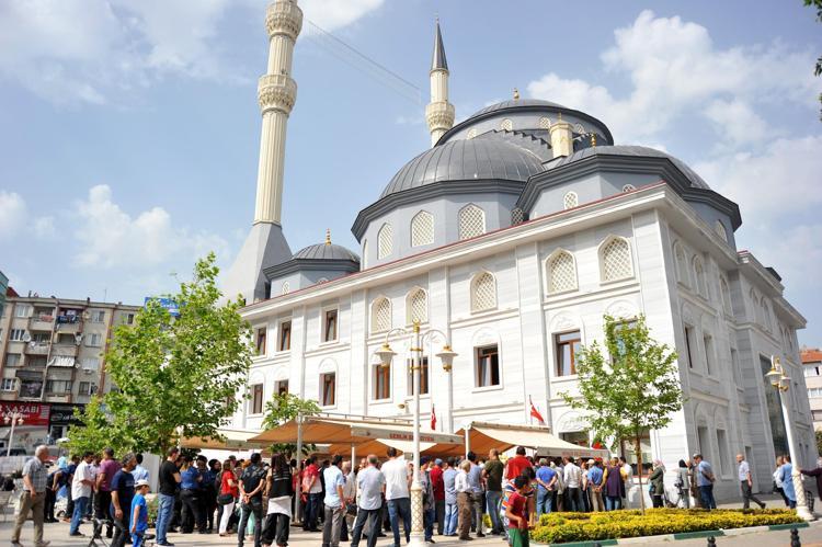 Usta oyuncu Eşref Kolçak’a veda…