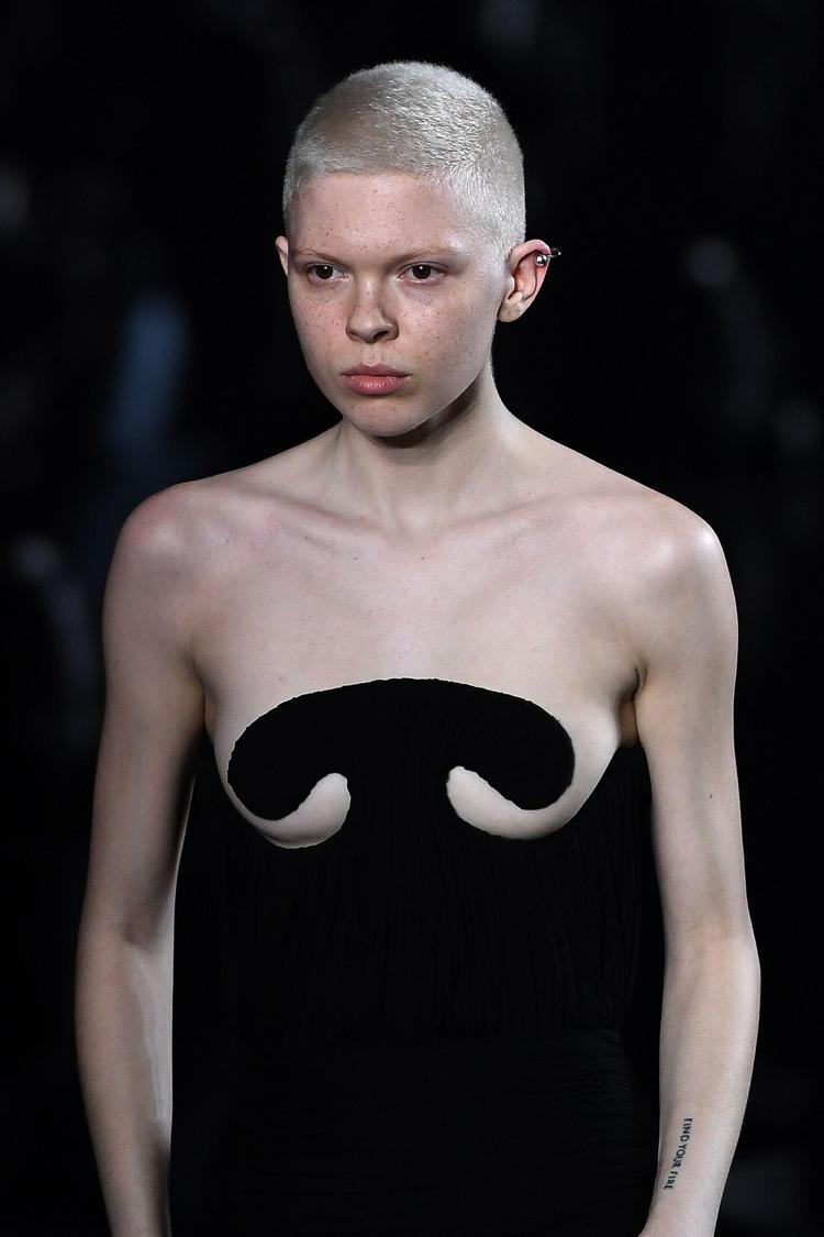 Paris Moda Haftası hızlı başladı