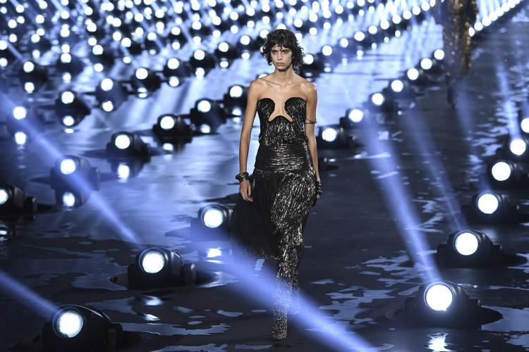 Paris Moda Haftası hızlı başladı