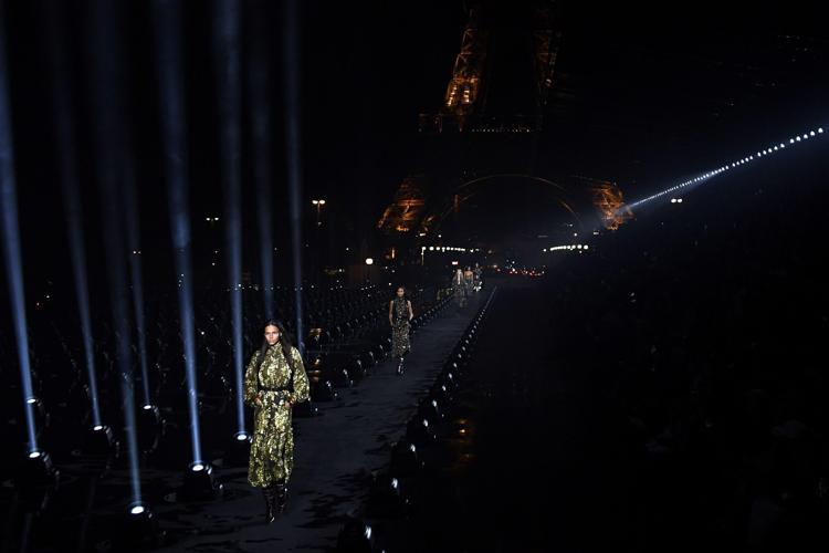 Paris Moda Haftası hızlı başladı