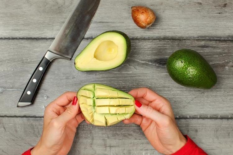Avokado salatası yapılışı