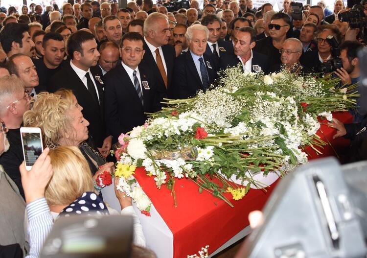 Tiyatrosu yaşayacak