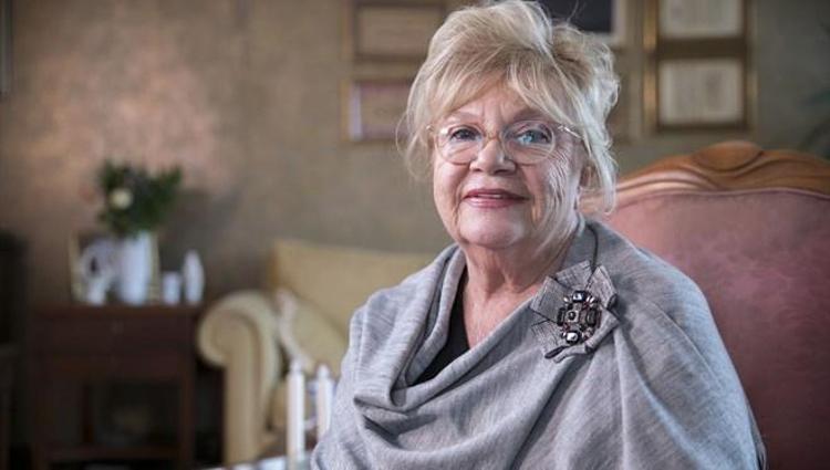 Nevra Sevrezli: Konfor yoktu takside giyinirdik