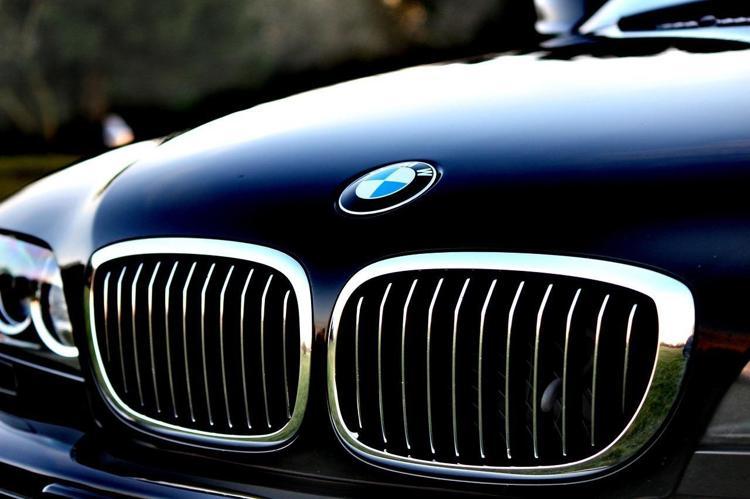 İşte BMW’nin yeni logosu ve anlamı - Teknoloji Haberleri