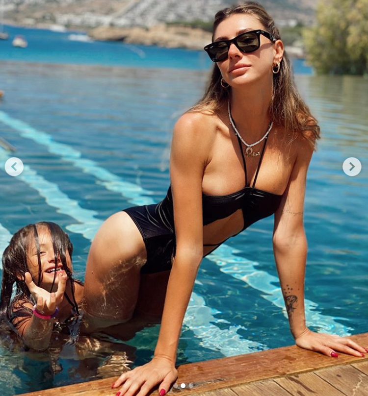 Şeyma Subaşı ve Elisabeth Masın ortak zevkleri