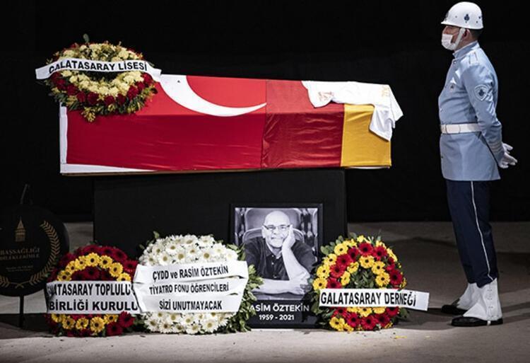 Demet Akbağ, Rasim Öztekinle ilgili acı gerceği açıkladı
