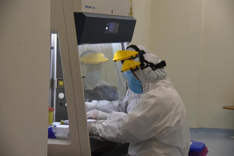 Eskişehirde 90 kişinin PCR test sonucu karıştığı iddia edildi