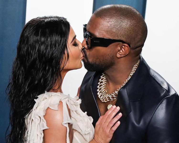 KARDASHIANIN 20 YILLIK BİRİKİMİ