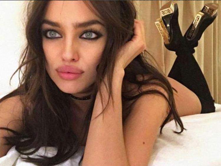 Irina Shayk New York sokaklarında çekimde