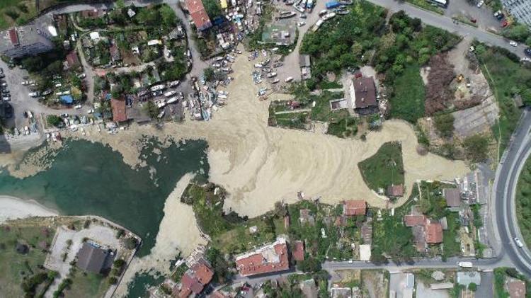 İstanbul’da korkutan görüntüler ‘25 senedir ilk defa görüyorum’