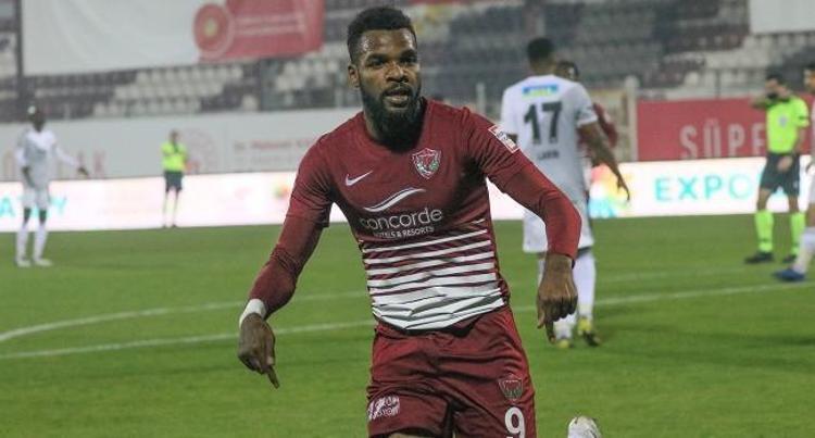 Boupendza gidecek gibi görünüyor