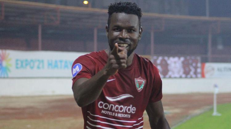 Diouf, Bopendzadan önde