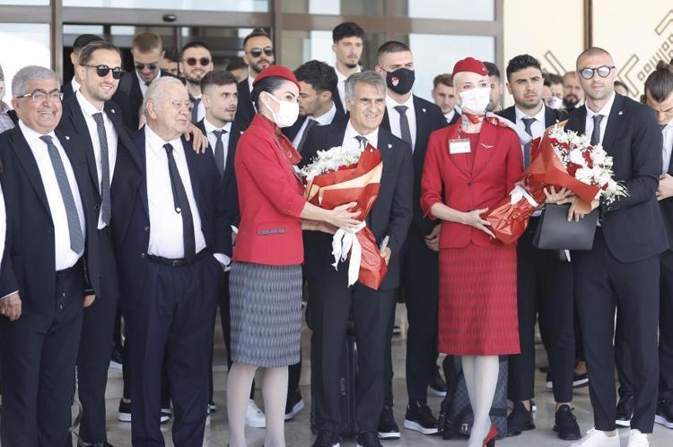 Şenol Güneş TFFye EURO 2020 raporunu sundu, en sert eleştiri Hamit Altıntoptan geldi