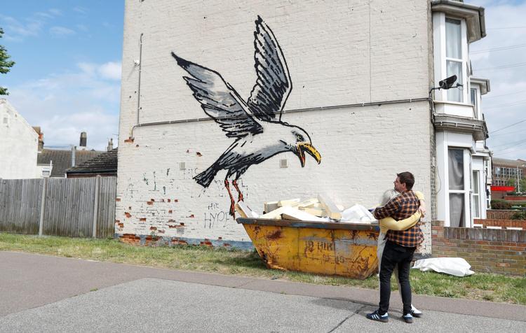 İngilterede Banksy bereketi