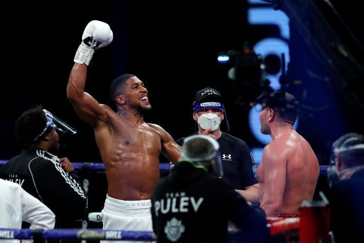 Anthony Joshua, Kubrat Pulevi nakavt ederek unvanlarını korudu
