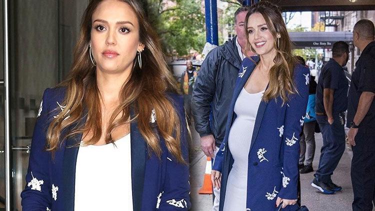 Jessica Albanın hamile stili