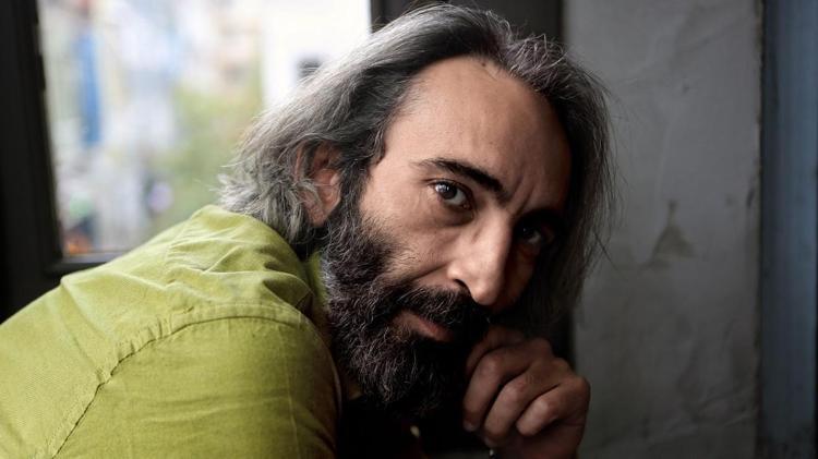 Fırat Tanış ile Kübra Tanış boşandı 8 yıllık evlilik 5 dakikada bitti...