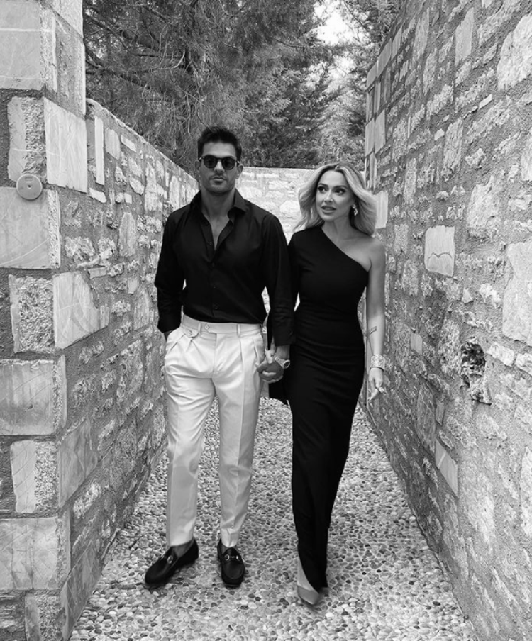 Hadise ve Mehmet Dinçerler, nikah yolunda ilk adımı attı