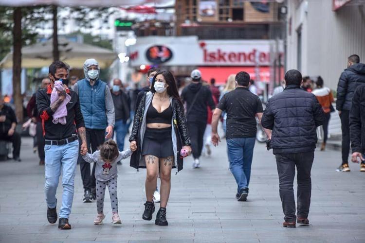 Hafta sonu hafta içi her gün uygulanıyor Yasak ve belli oldu, masada...
