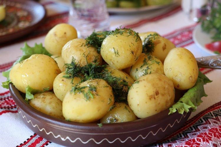 TATLI PATATES KOLAJENİ ARTTIRIR