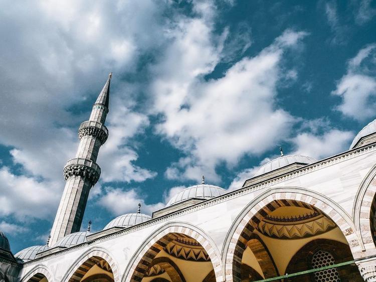 Öğle namazı ne zamana kadar kılınabilir