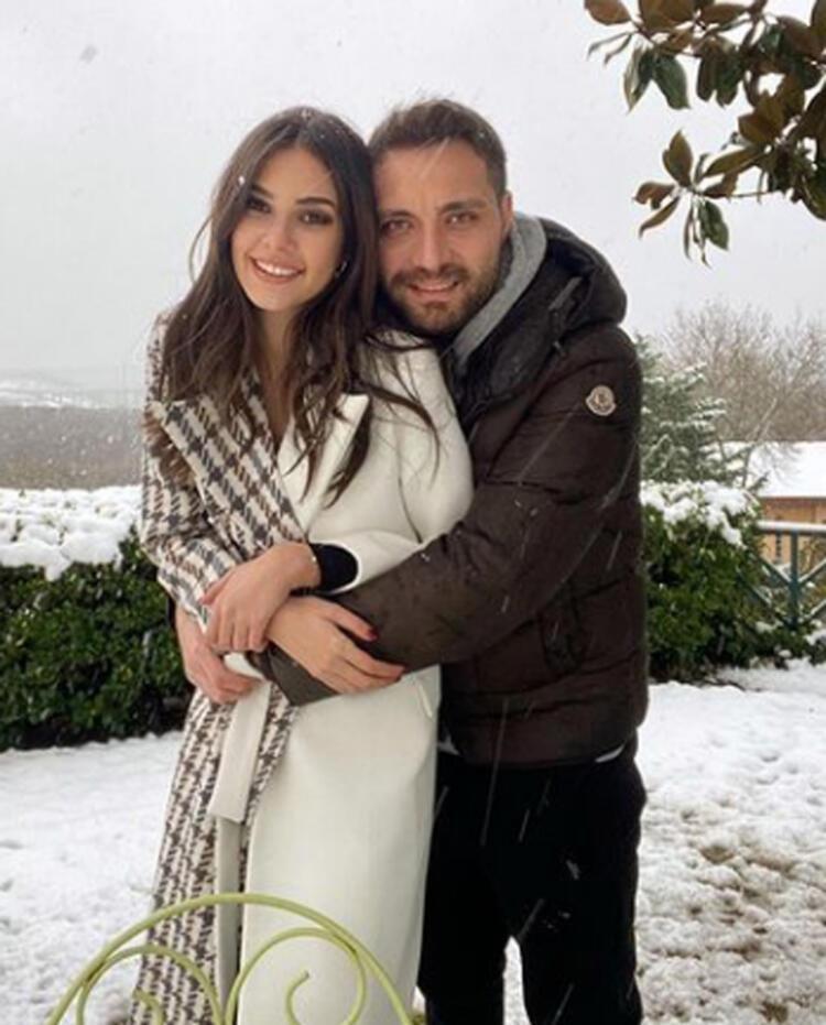 Deren Talu ve Baran Tınaz el ele