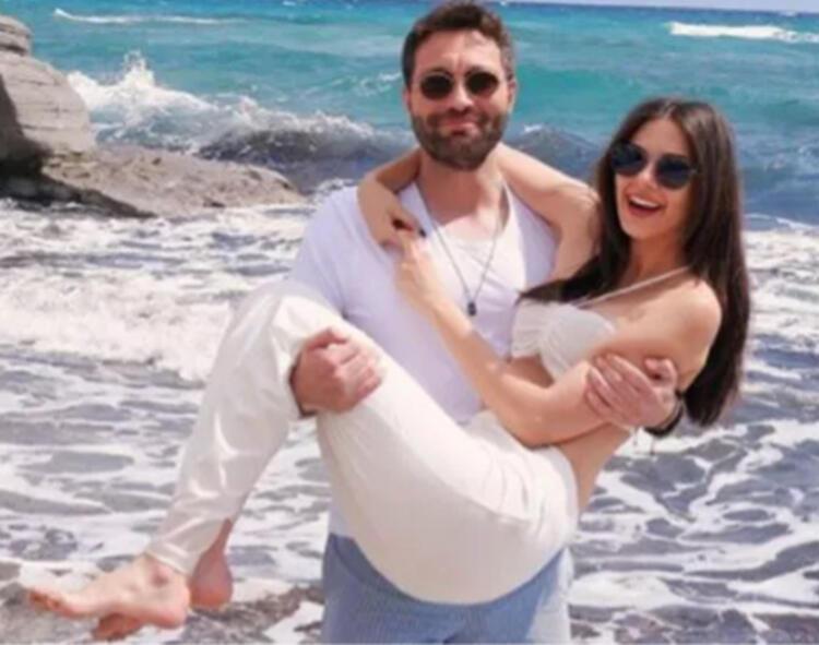 Deren Talu ve Baran Tınaz el ele