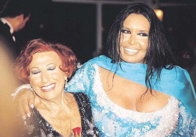 Ateşböceği Ercan: Bülent Ersoyu benzincide keşfettim